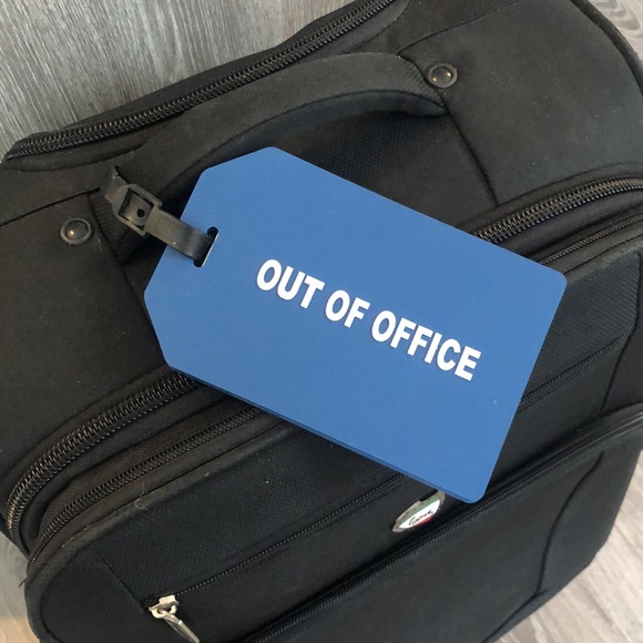 HUGE RUBBER LUGGAGE TAG - Picture 3 of 7